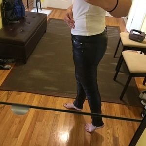 Soft lamb leather skinnies